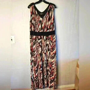 IGIGI by Yuliya Raquel Black White Red Sleeveless Empire Waist Maxi Dress 18/20